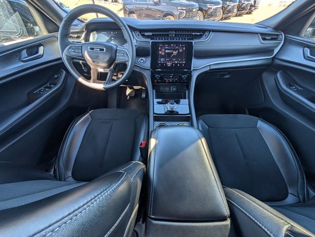 2024 Jeep Grand Cherokee L Altitude