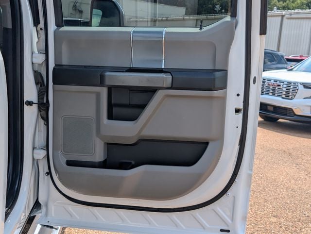 2017 Ford F-250SD XLT