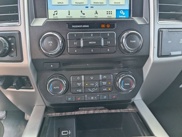 2018 Ford F-350SD Lariat
