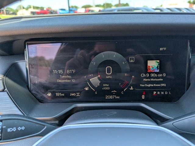 2025 GMC Acadia Elevation