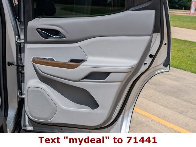 2019 GMC Acadia SLE-2