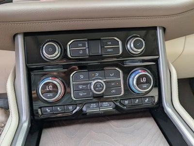 2022 GMC Yukon XL Denali