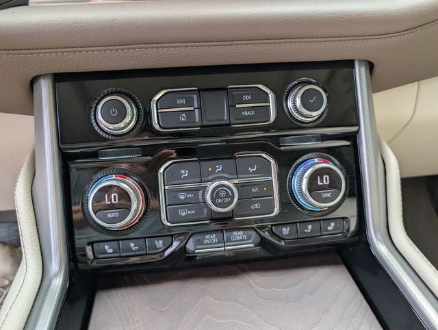 2022 GMC Yukon XL Denali