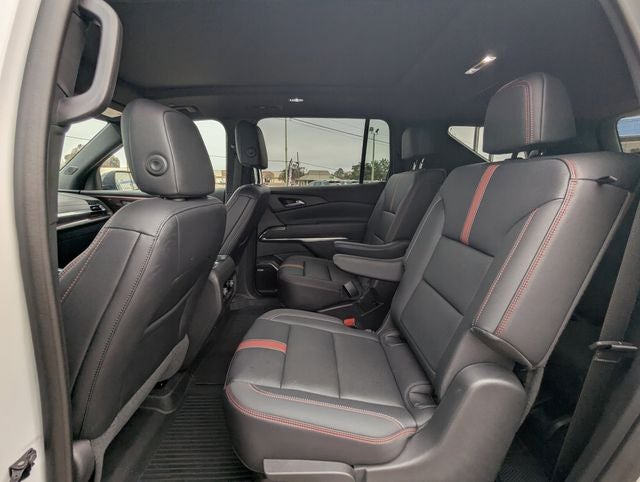 2025 Chevrolet Traverse RS