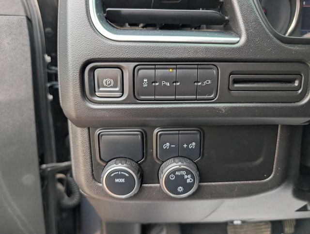 2021 Chevrolet Suburban RST