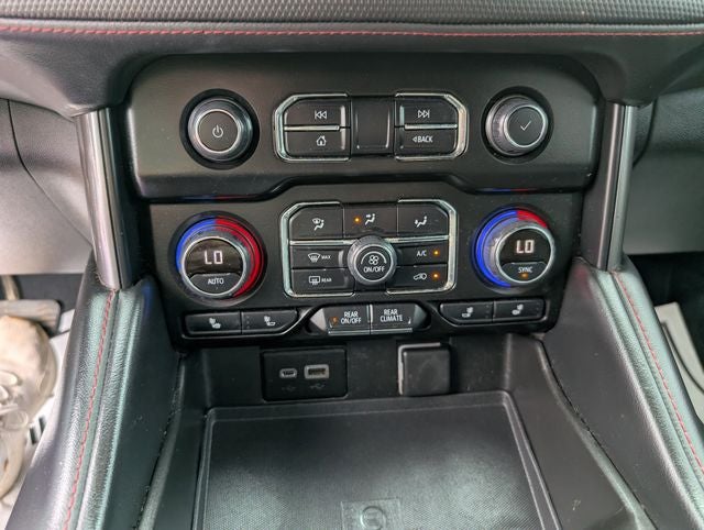 2021 Chevrolet Suburban RST