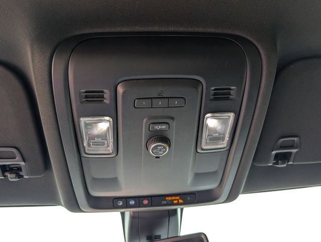 2021 Chevrolet Suburban RST