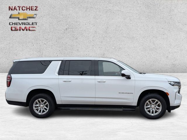 2024 Chevrolet Suburban LT