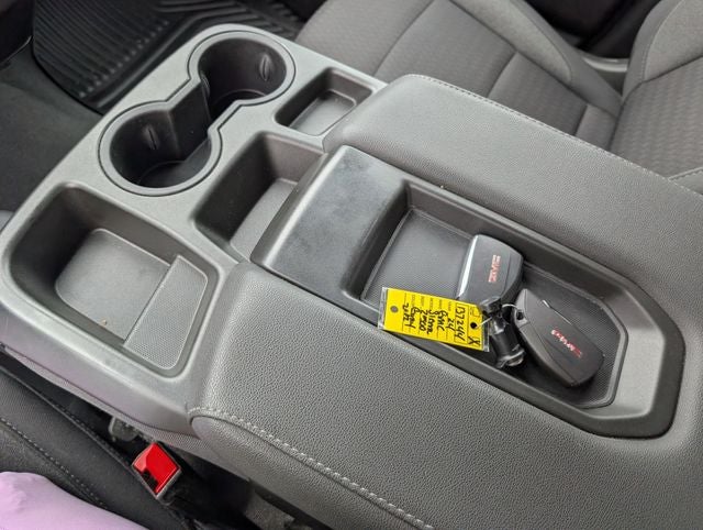 2024 GMC Sierra 2500HD Pro