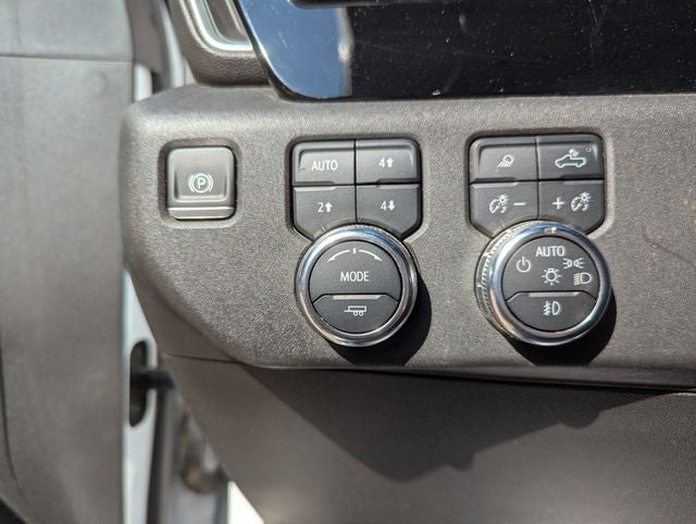 2024 GMC Sierra 3500HD SLT