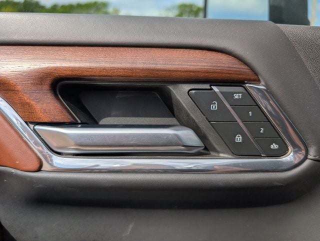 2024 GMC Sierra 3500HD Denali Ultimate