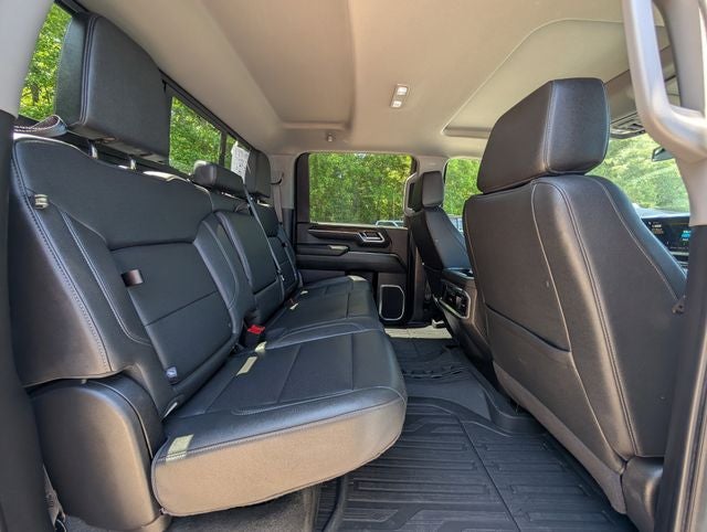 2025 GMC Sierra 2500HD SLT