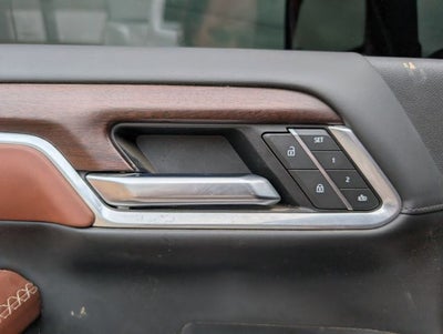 2025 GMC Sierra 2500HD Denali Ultimate