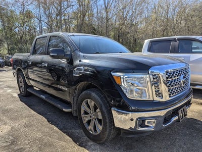 2017 Nissan Titan SV