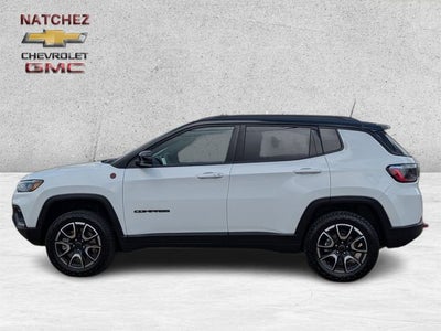 2025 Jeep Compass Trailhawk