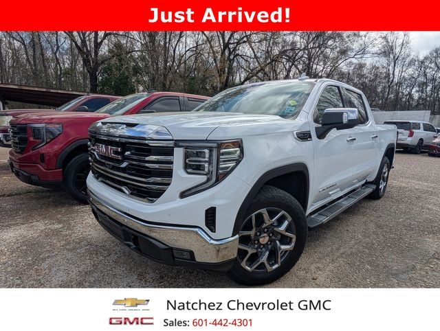 2025 GMC Sierra 1500 SLT