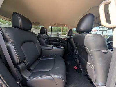 2024 INFINITI QX80 LUXE