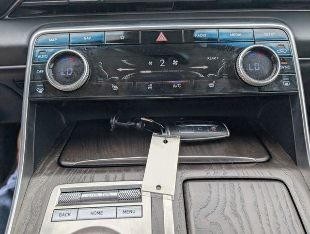 2024 Genesis GV80 2.5T