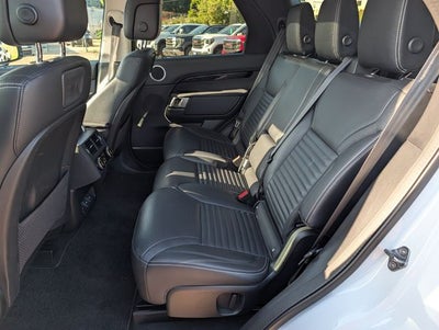 2024 Land Rover Discovery S