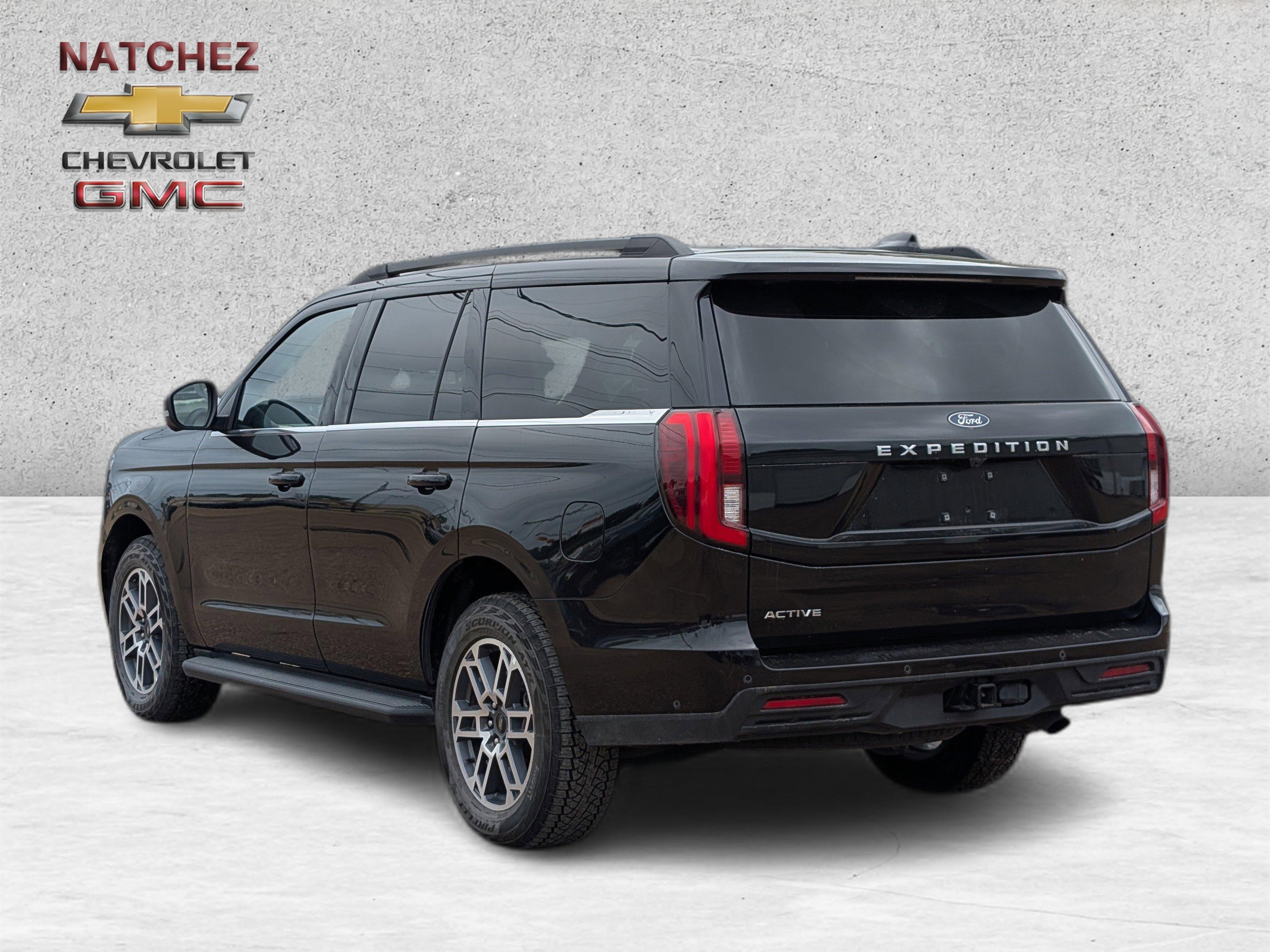 2025 Ford Expedition Active