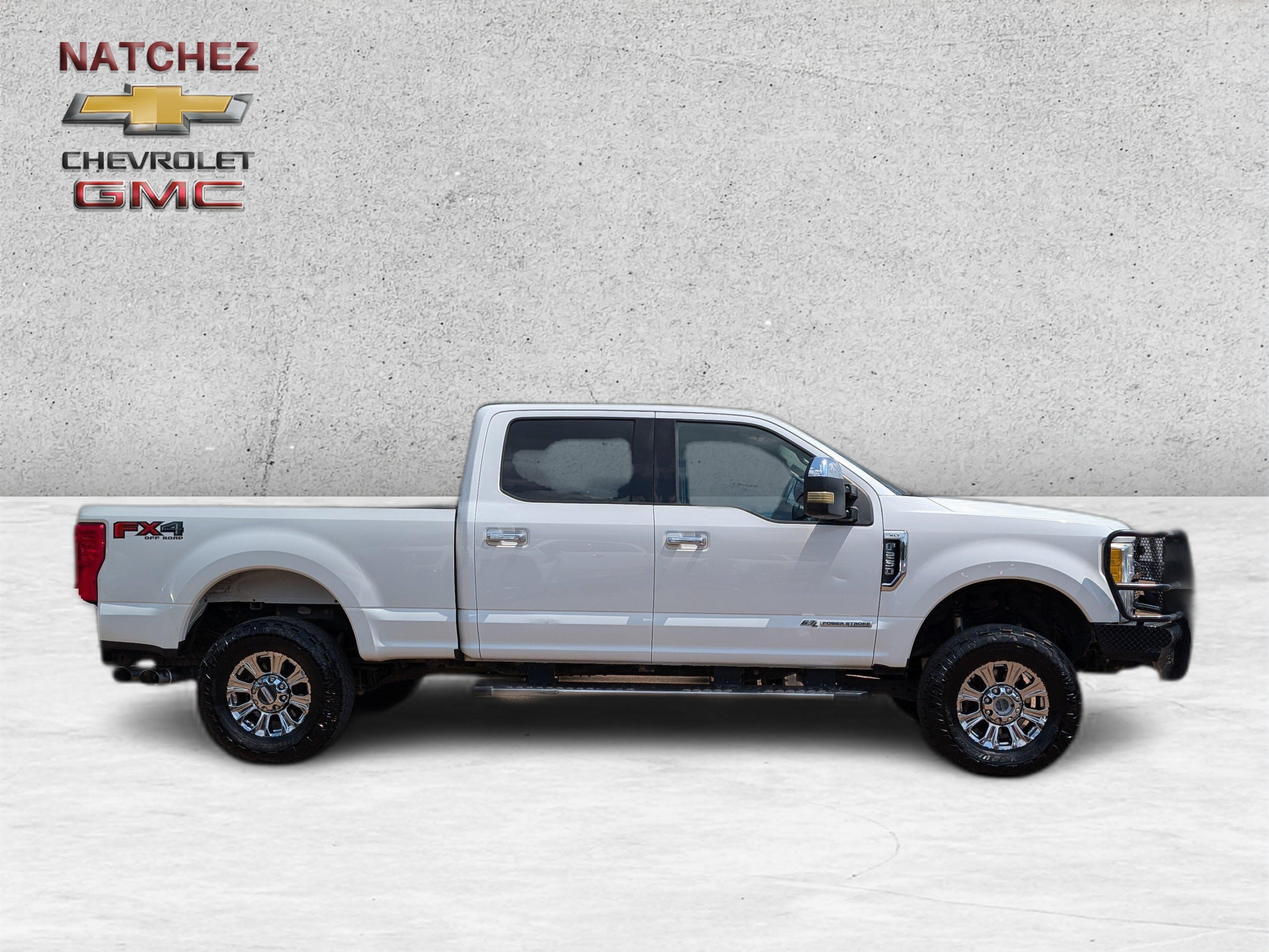2017 Ford Super Duty F-250 SRW Lariat