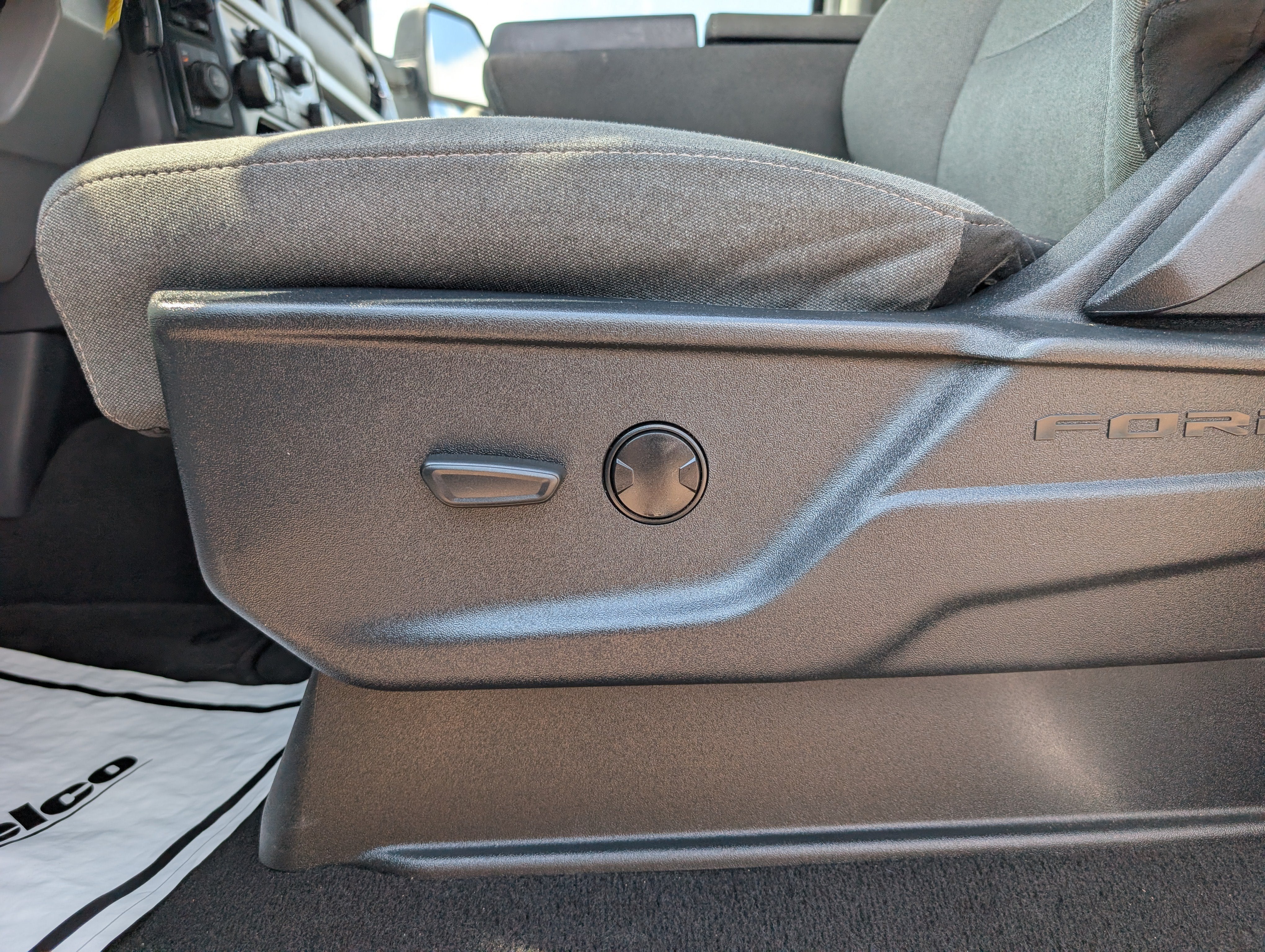2025 Ford Super Duty F-250 SRW XL