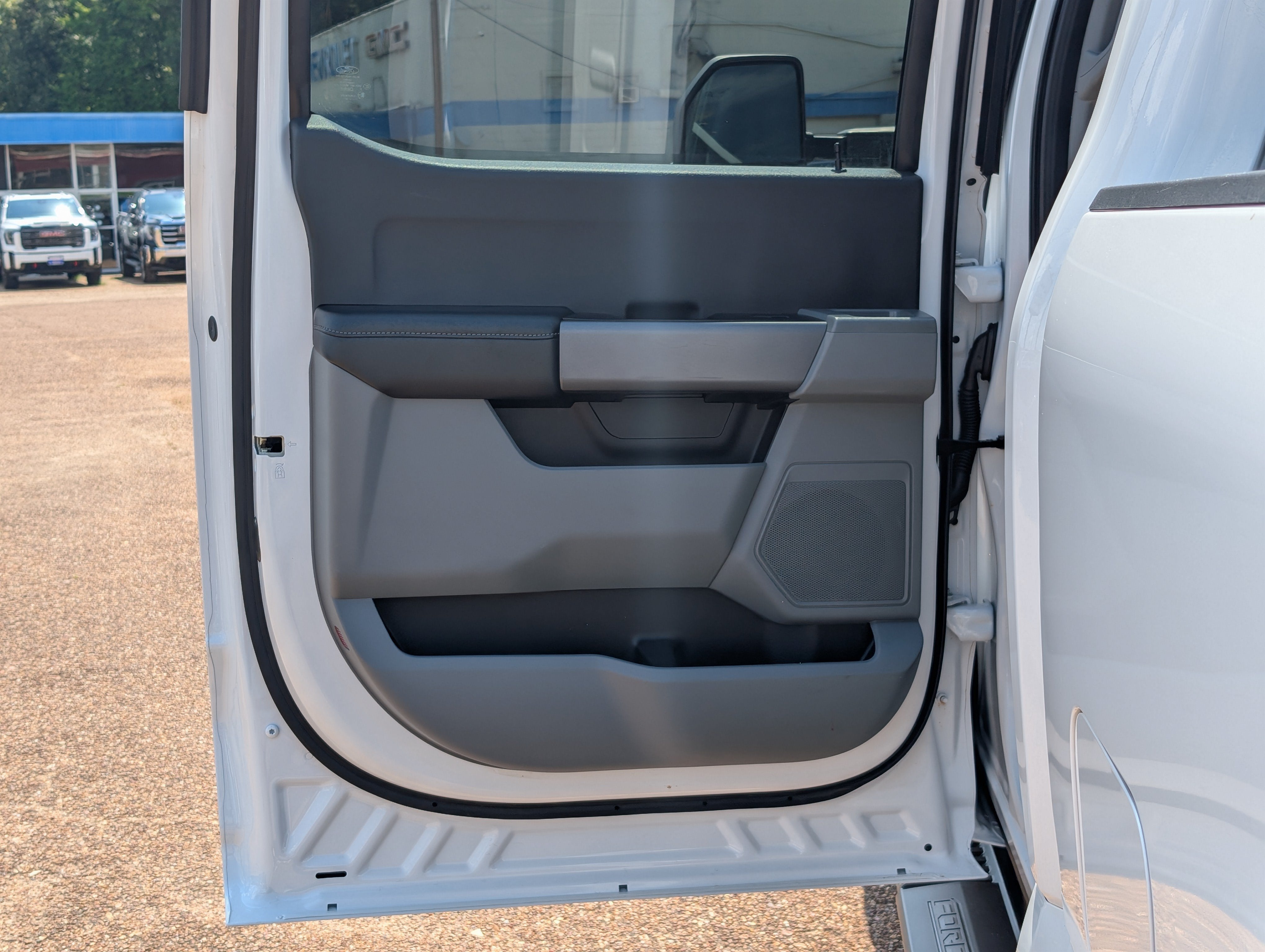 2025 Ford Super Duty F-250 SRW XL