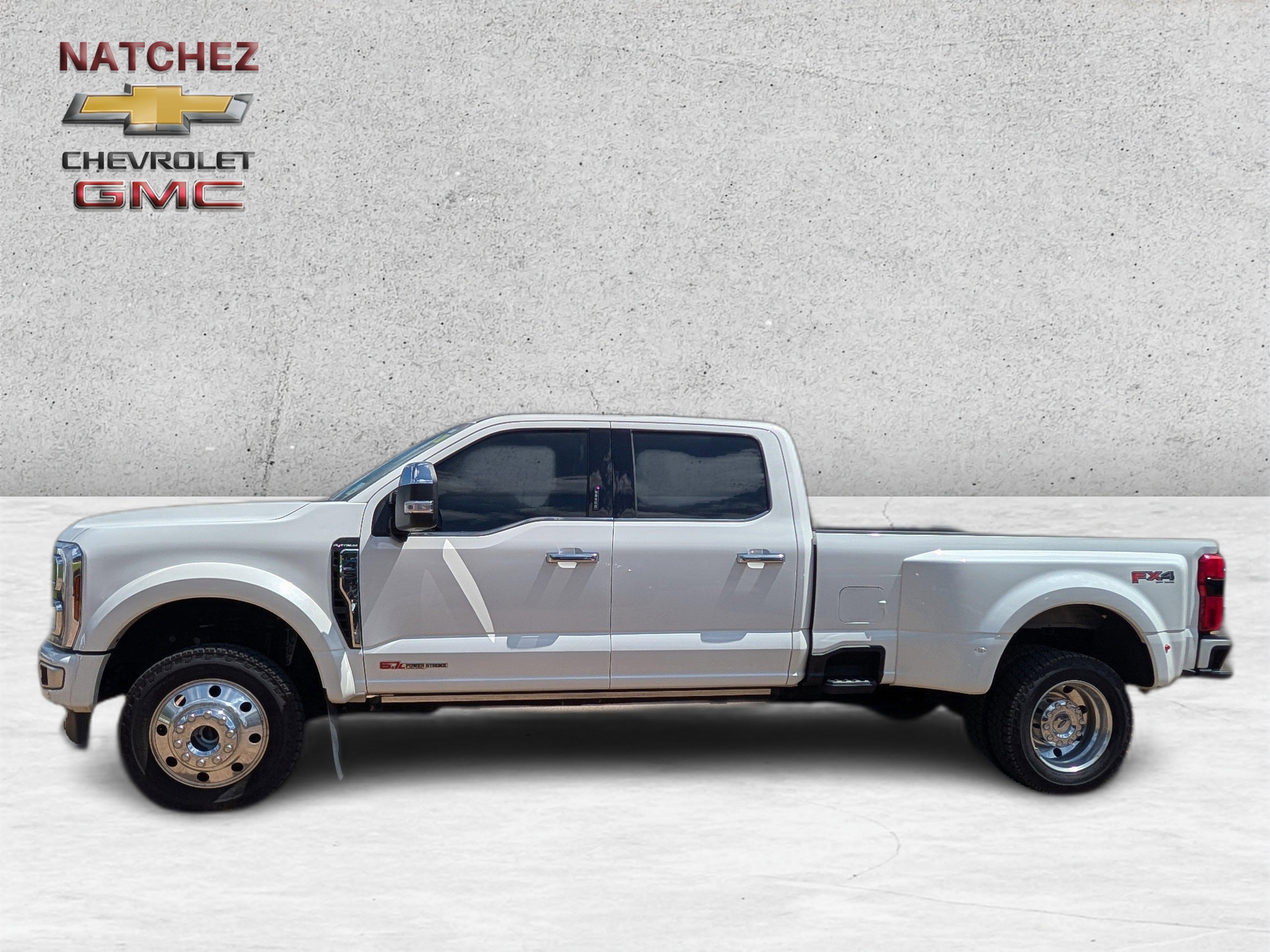 2024 Ford Super Duty F-450 DRW XL