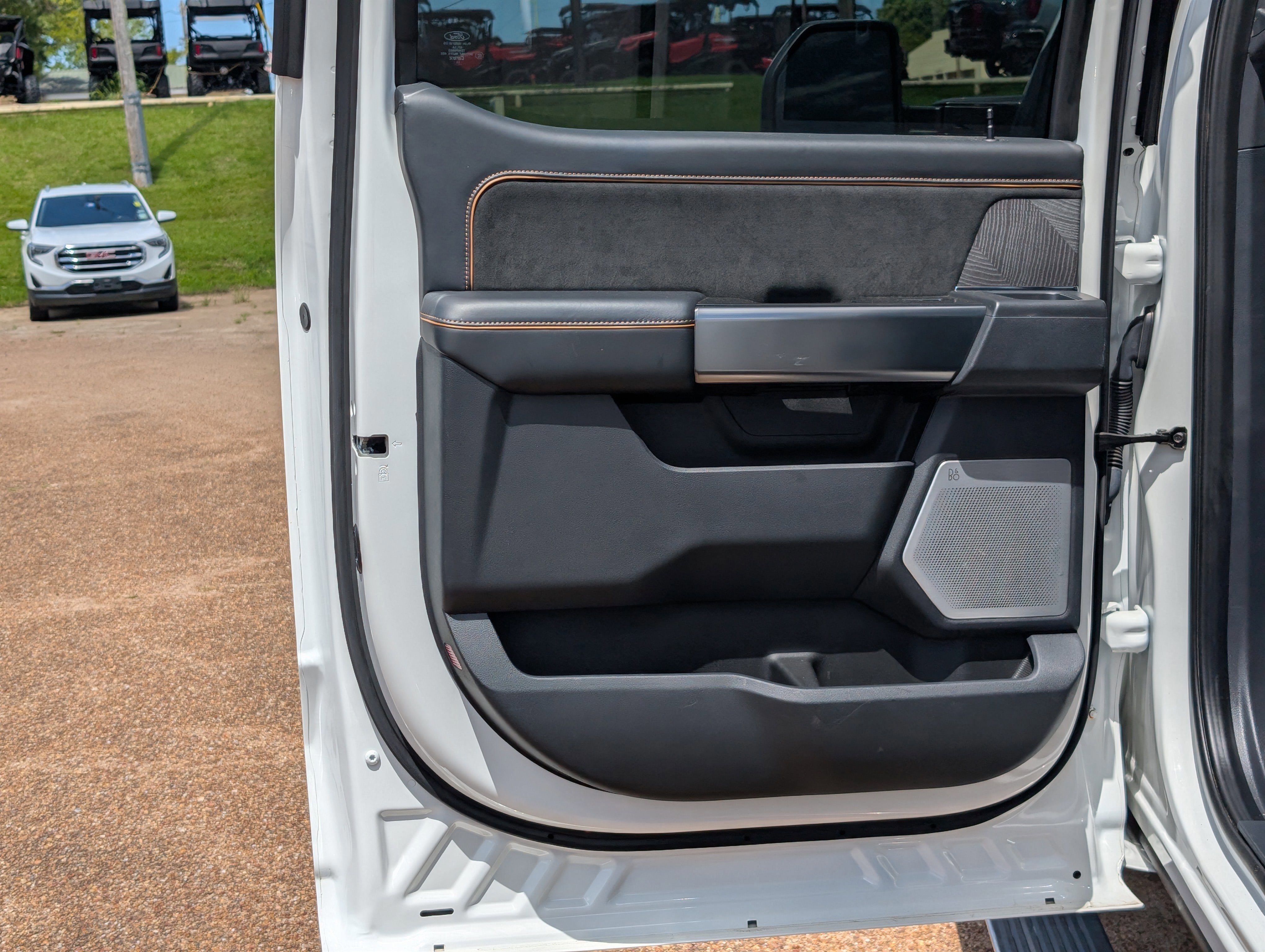 2024 Ford Super Duty F-450 DRW XL