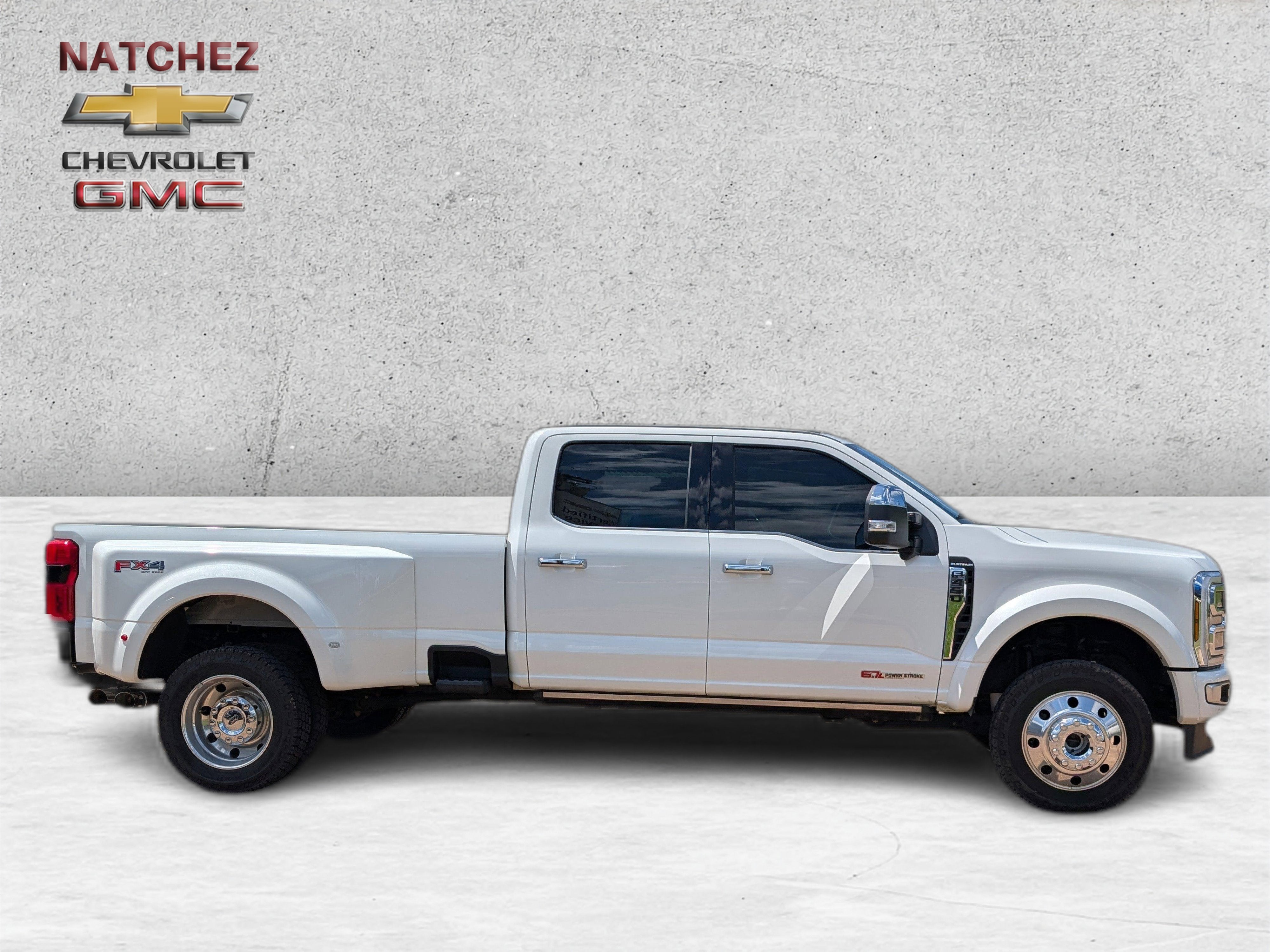 2024 Ford Super Duty F-450 DRW XL