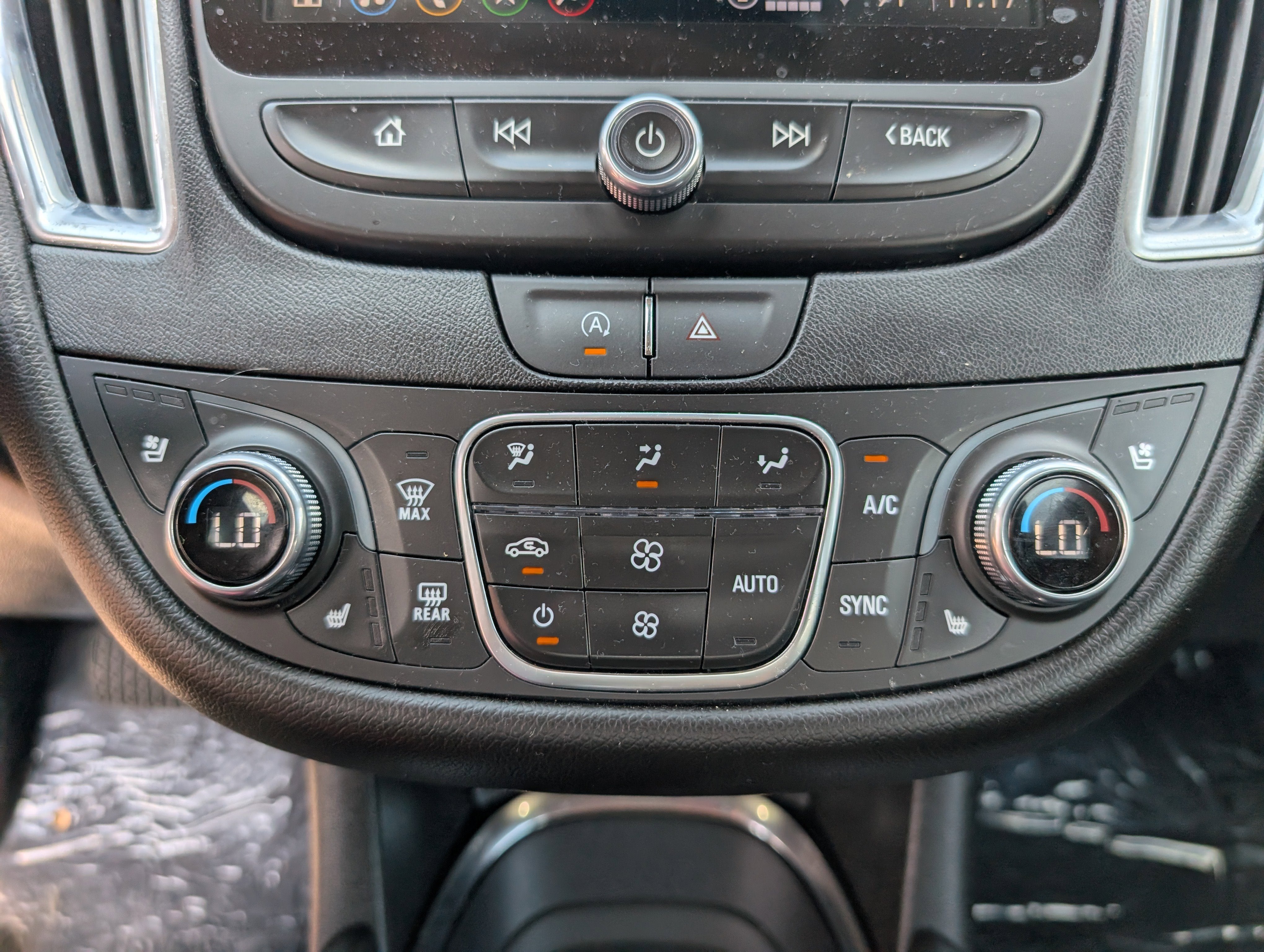 2024 Chevrolet Malibu 2LT