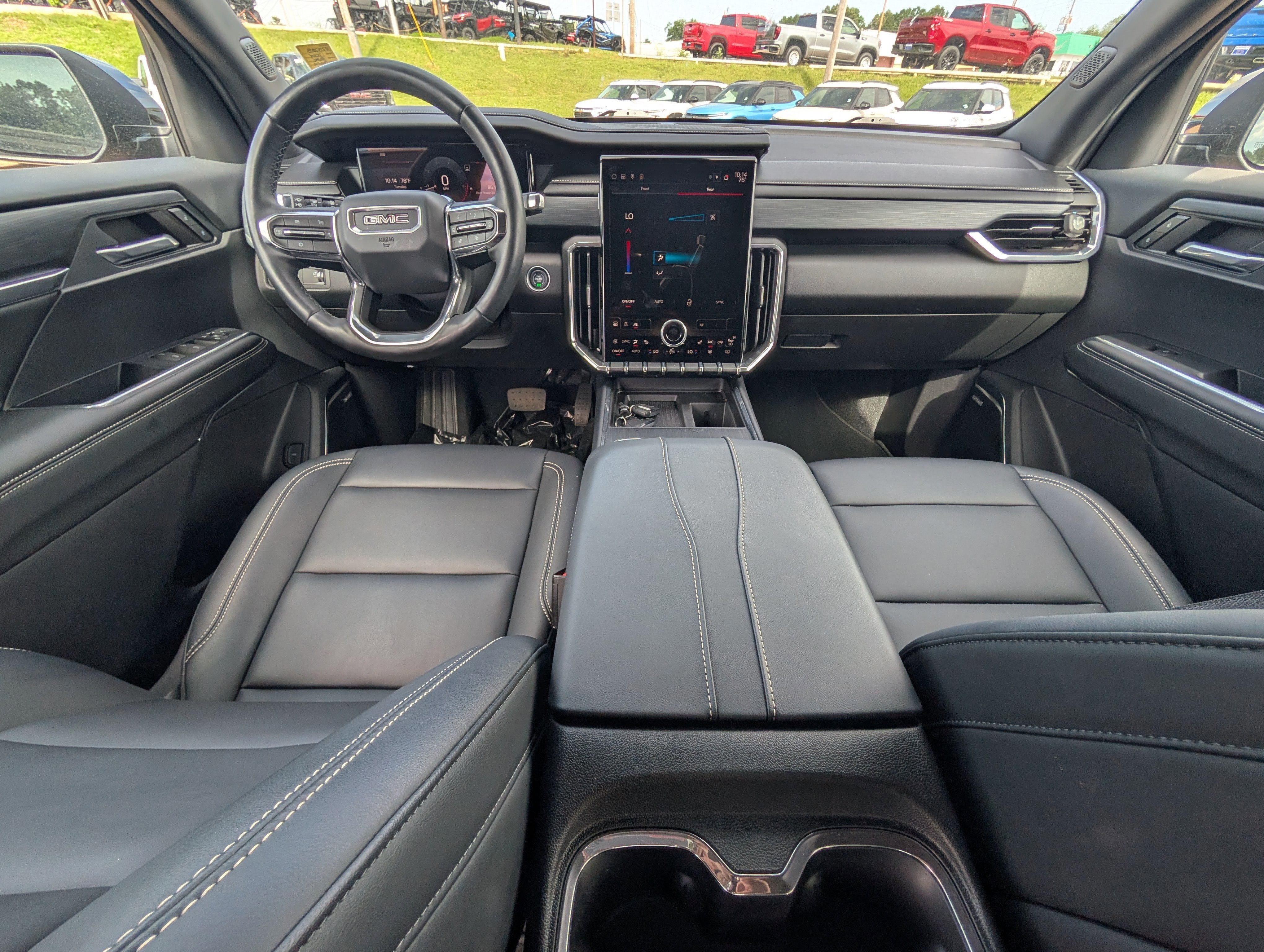 2024 GMC Acadia Elevation