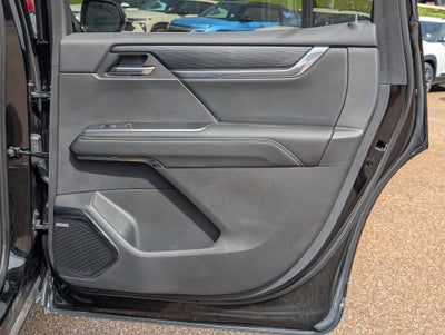 2024 GMC Acadia Elevation