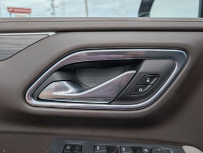 2023 GMC Yukon XL SLT