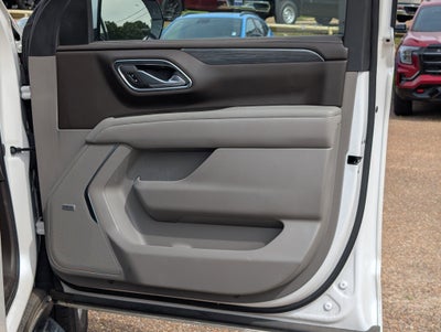 2023 GMC Yukon XL SLT