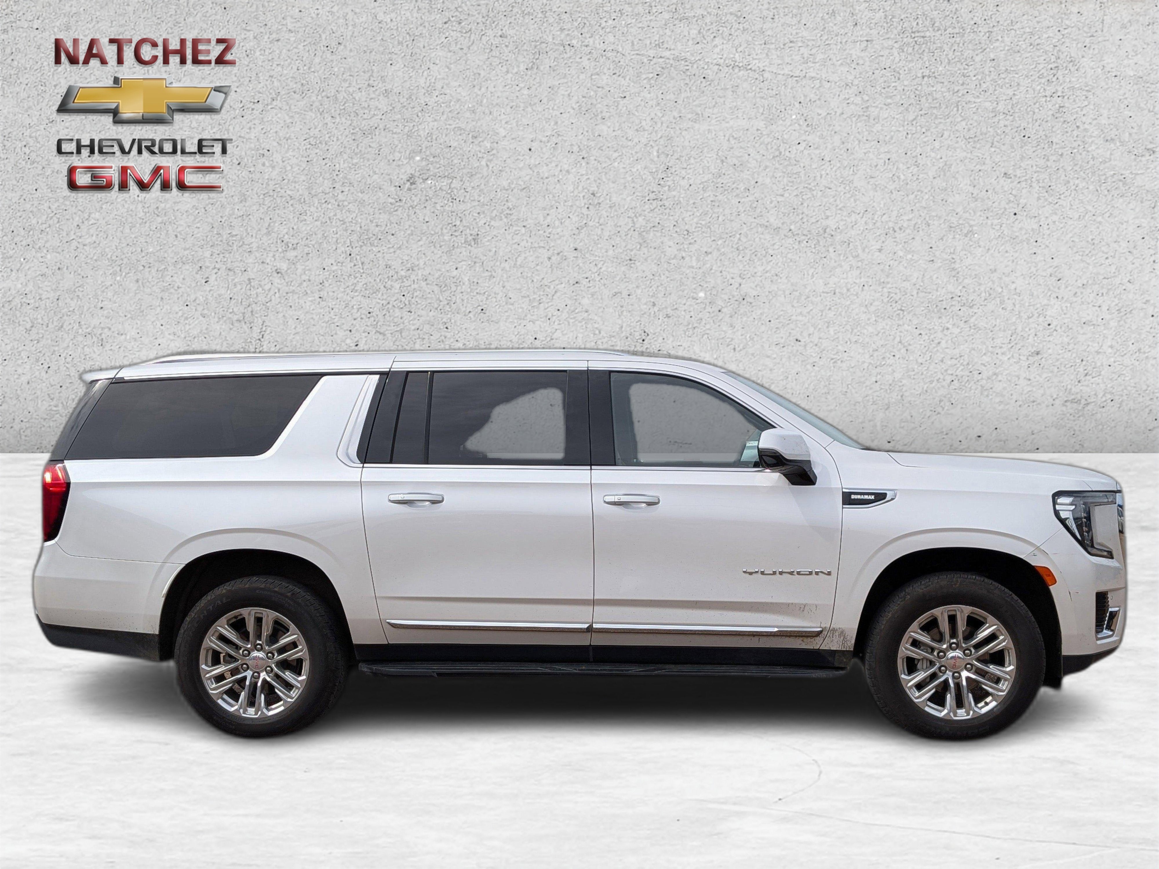 2023 GMC Yukon XL SLT