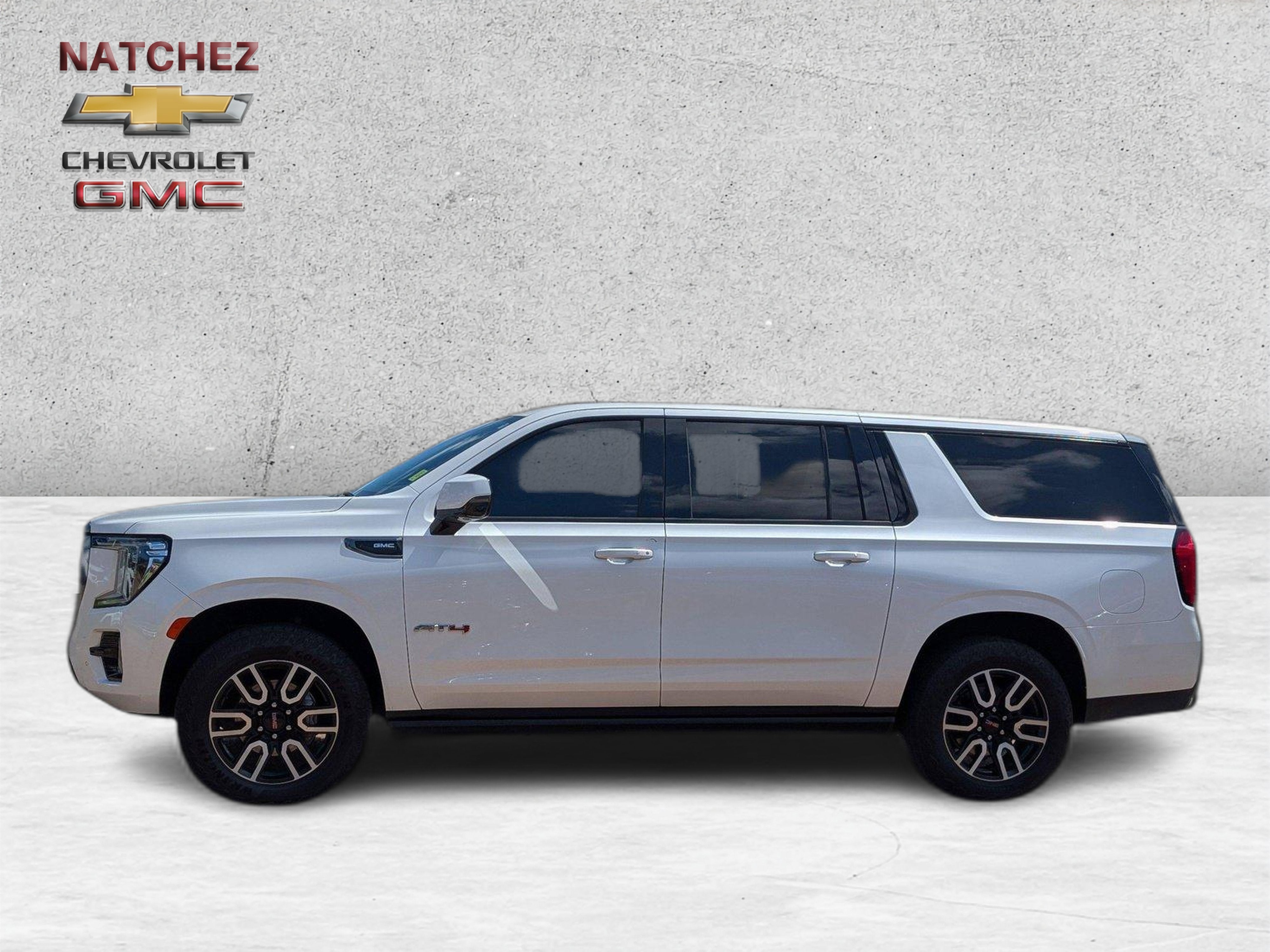 2023 GMC Yukon XL AT4