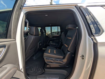 2023 GMC Yukon XL AT4