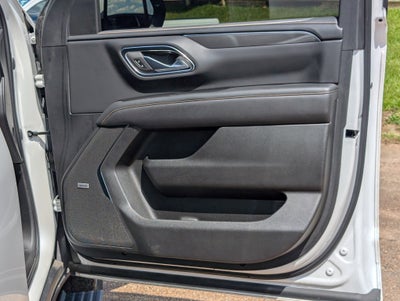 2023 GMC Yukon XL AT4