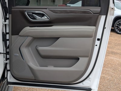 2024 Chevrolet Suburban LT