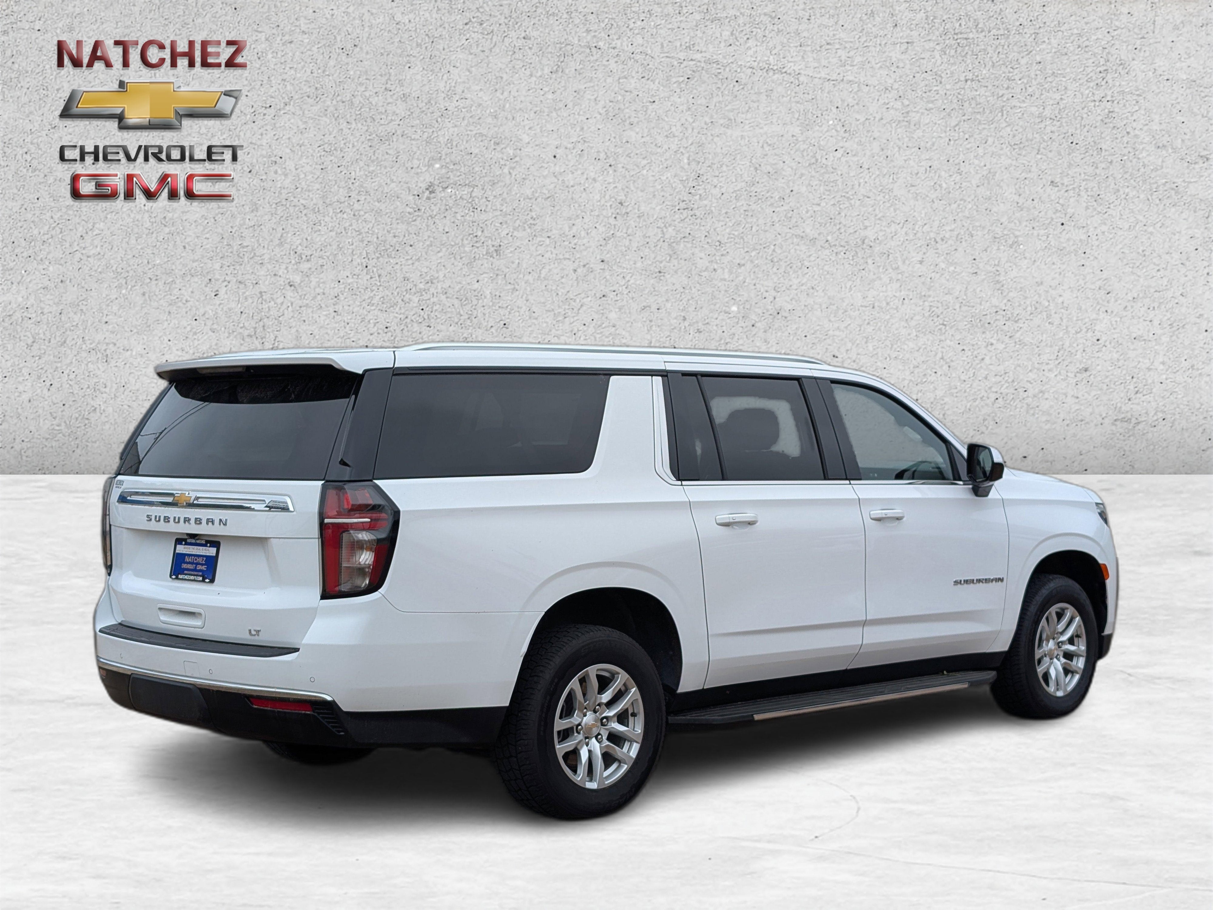 2024 Chevrolet Suburban LT