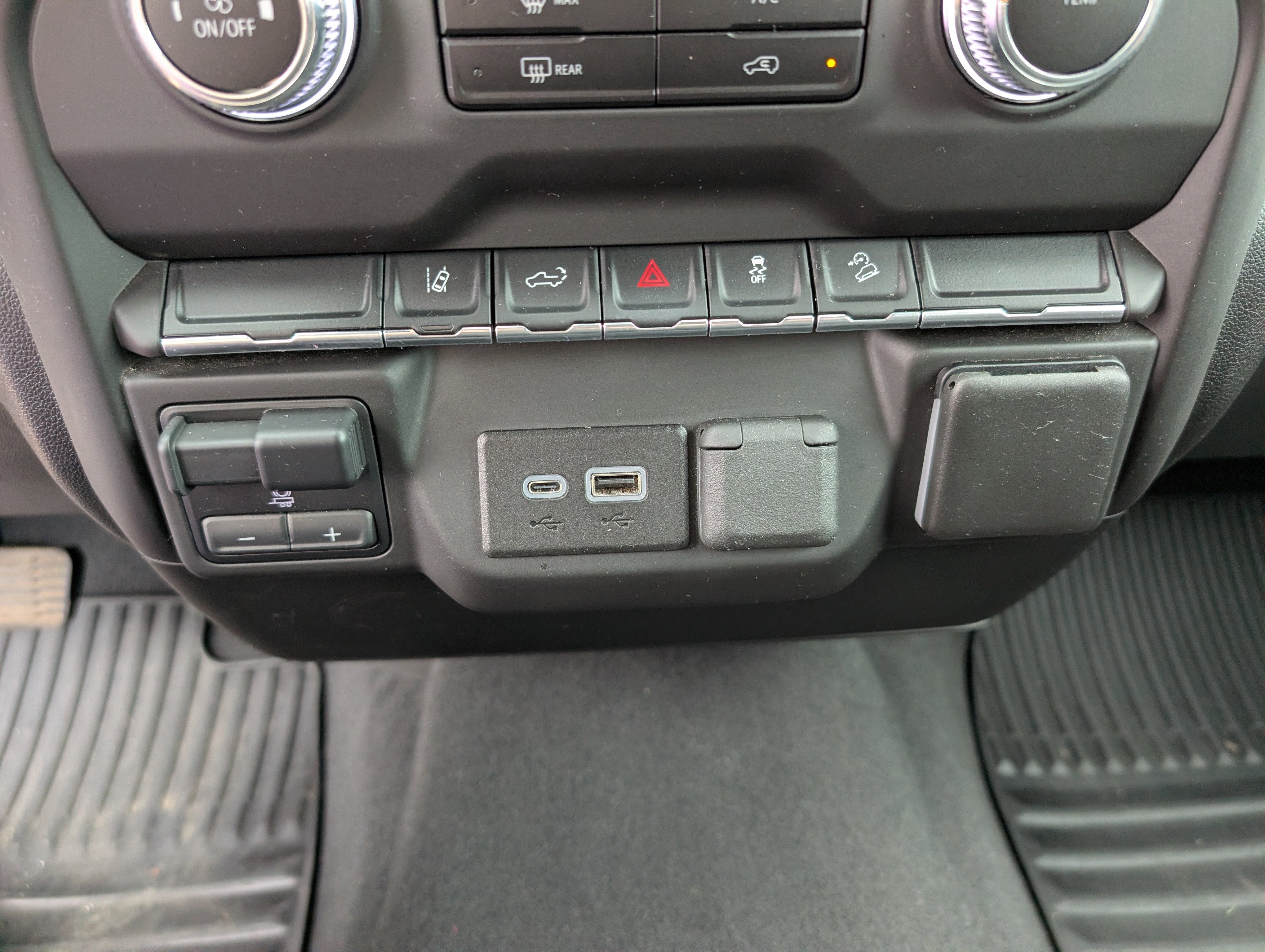 2024 GMC Sierra 2500 HD Pro