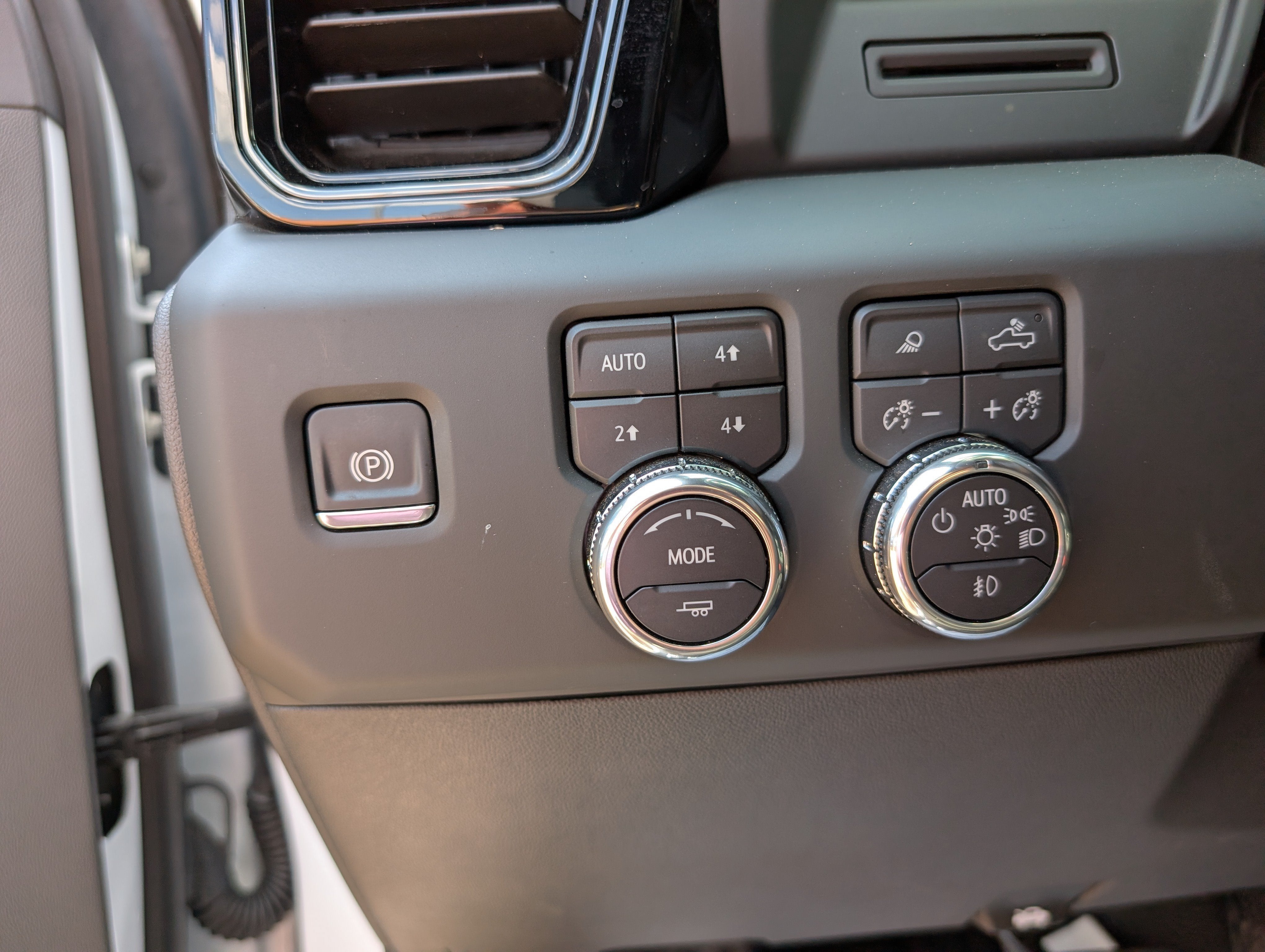 2025 GMC Sierra 2500 HD AT4