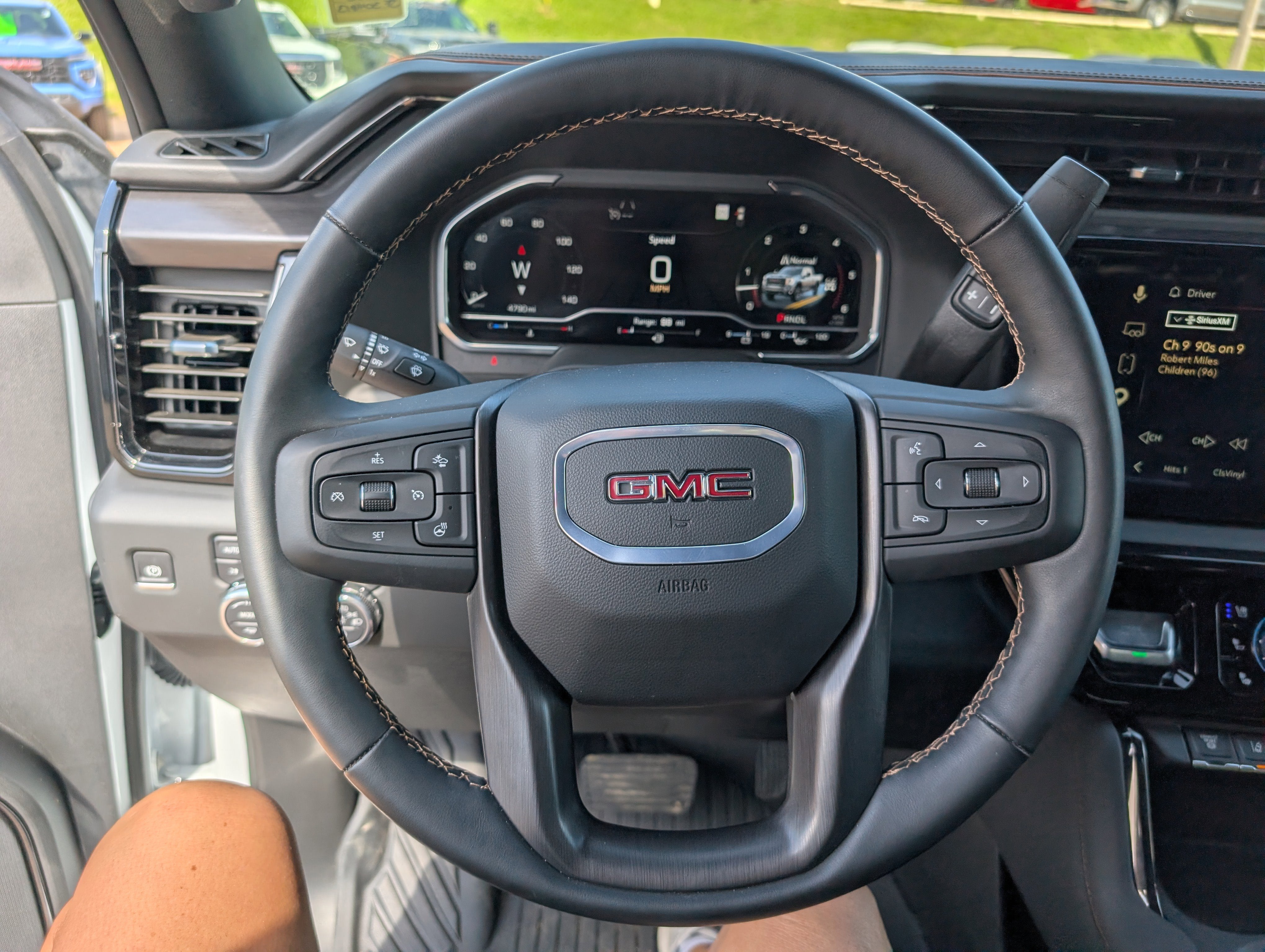 2025 GMC Sierra 2500 HD AT4