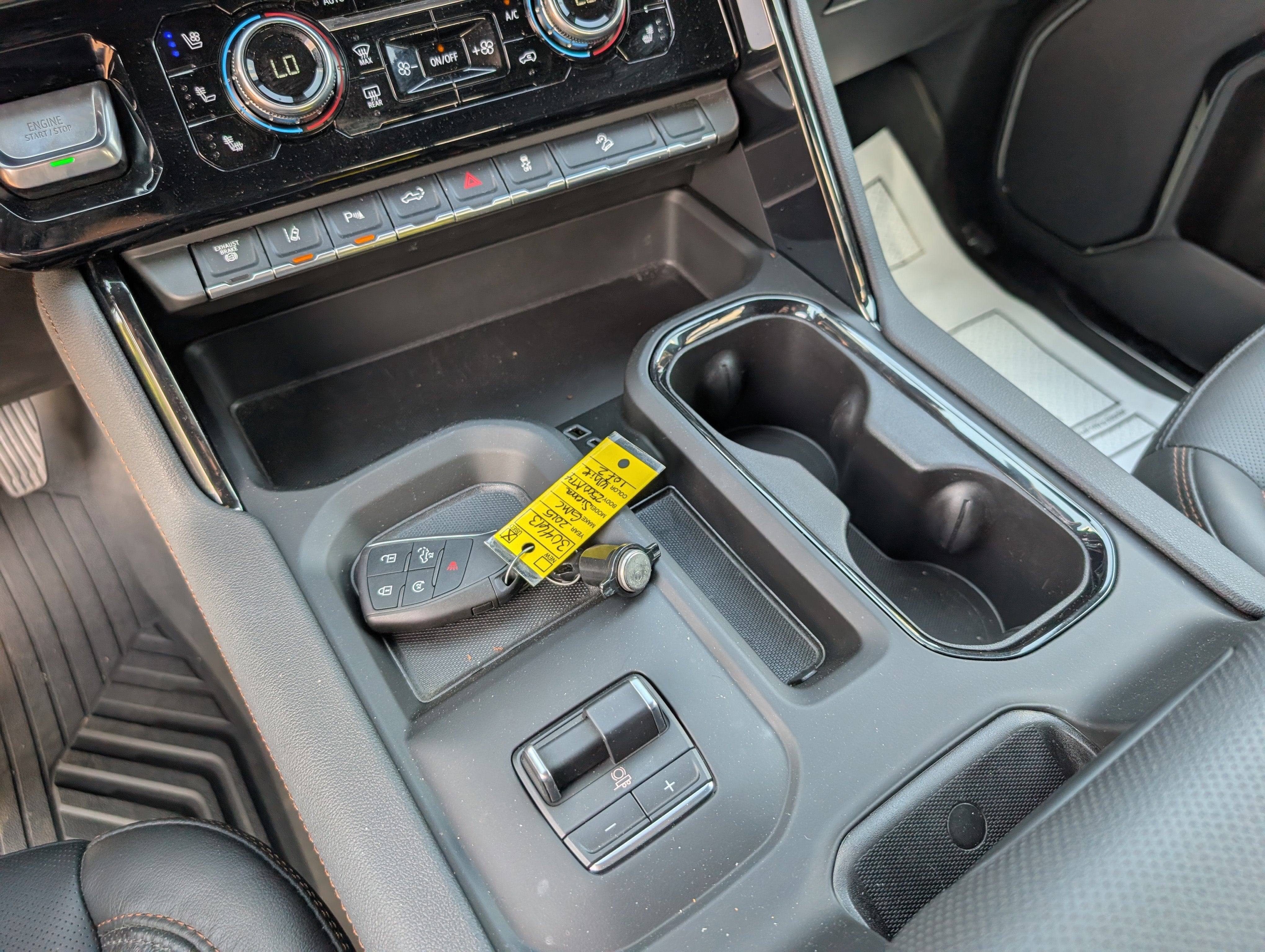 2025 GMC Sierra 2500 HD AT4