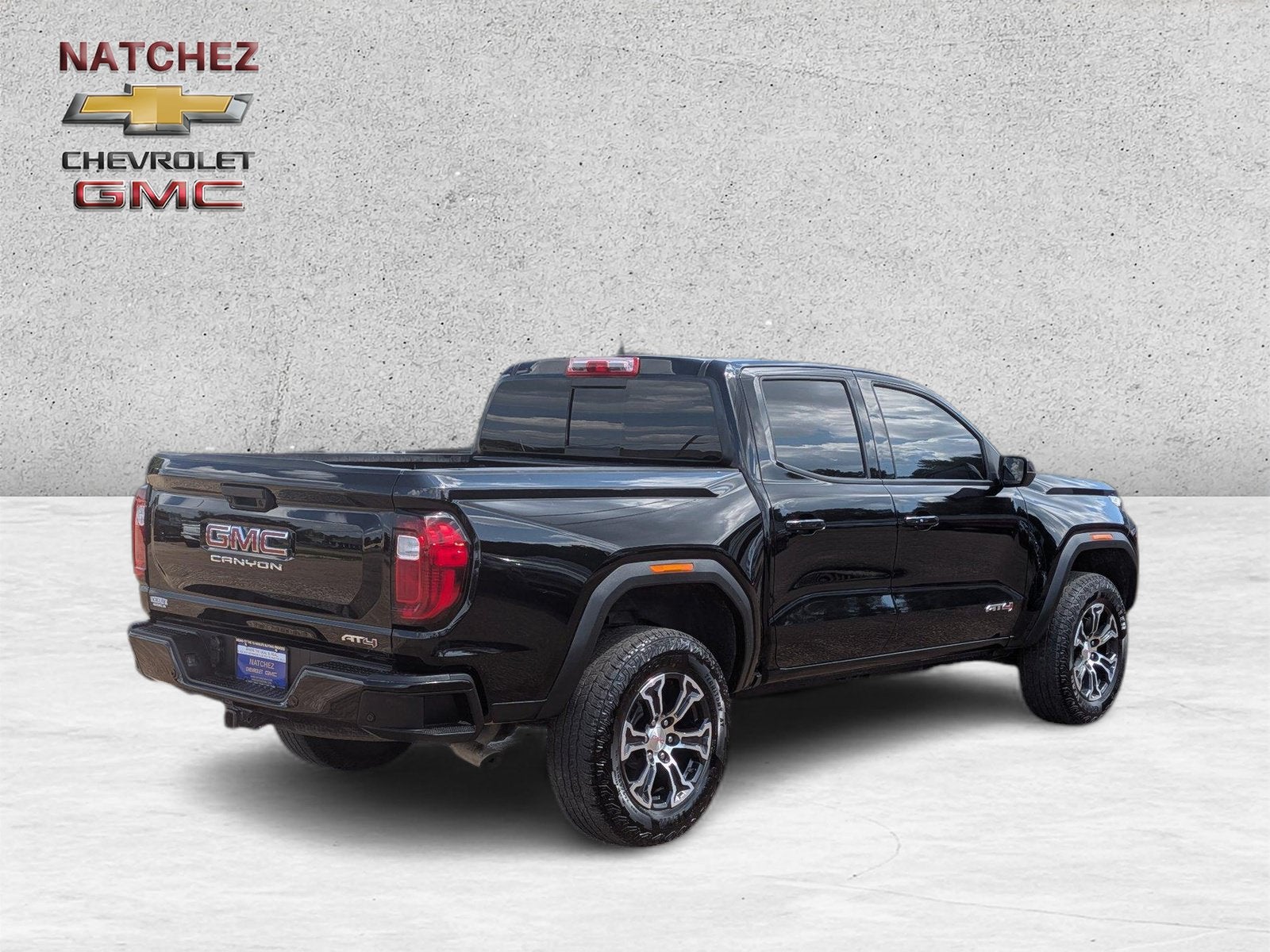 2025 GMC Canyon AT4