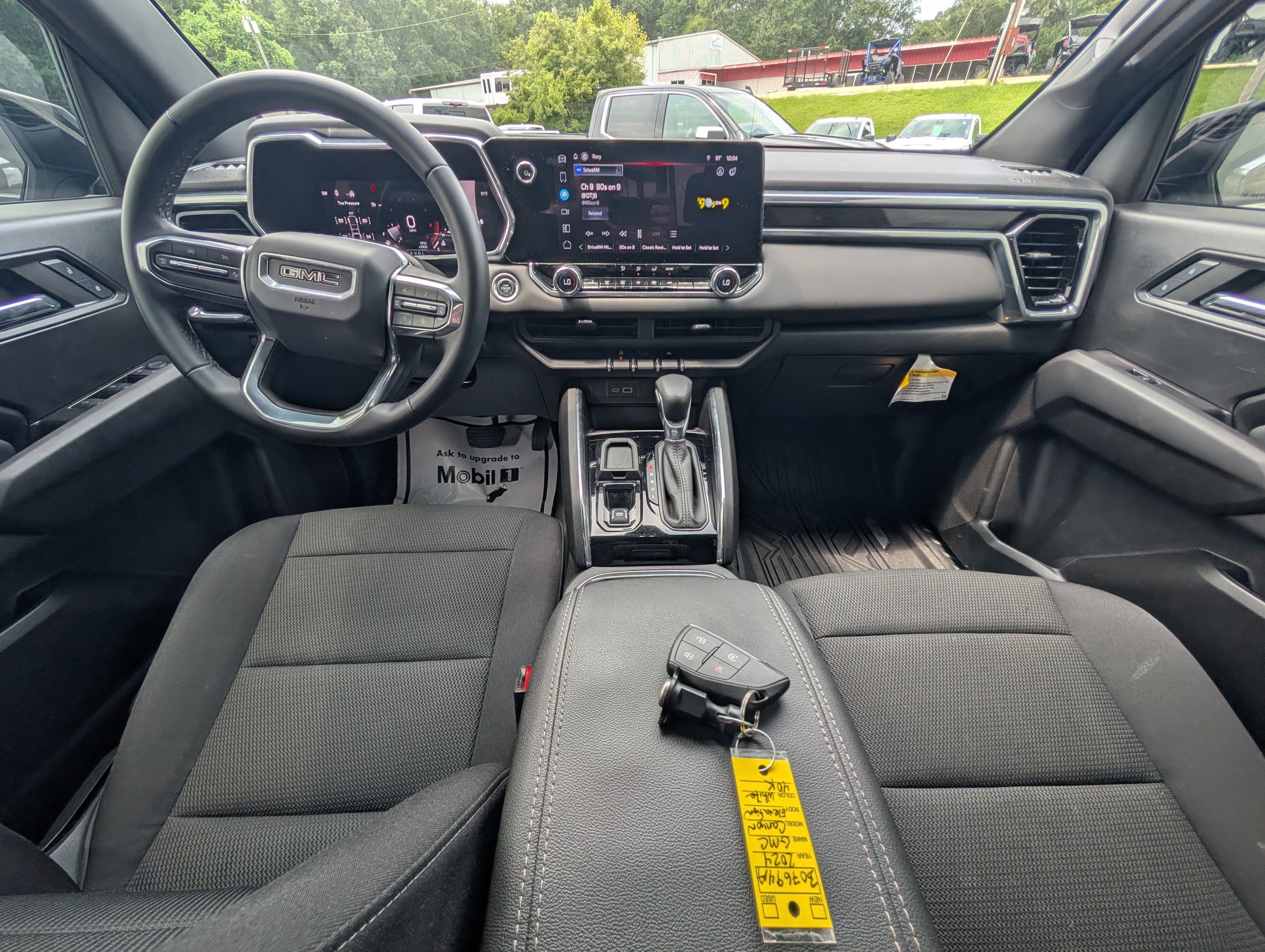 2024 GMC Canyon Elevation