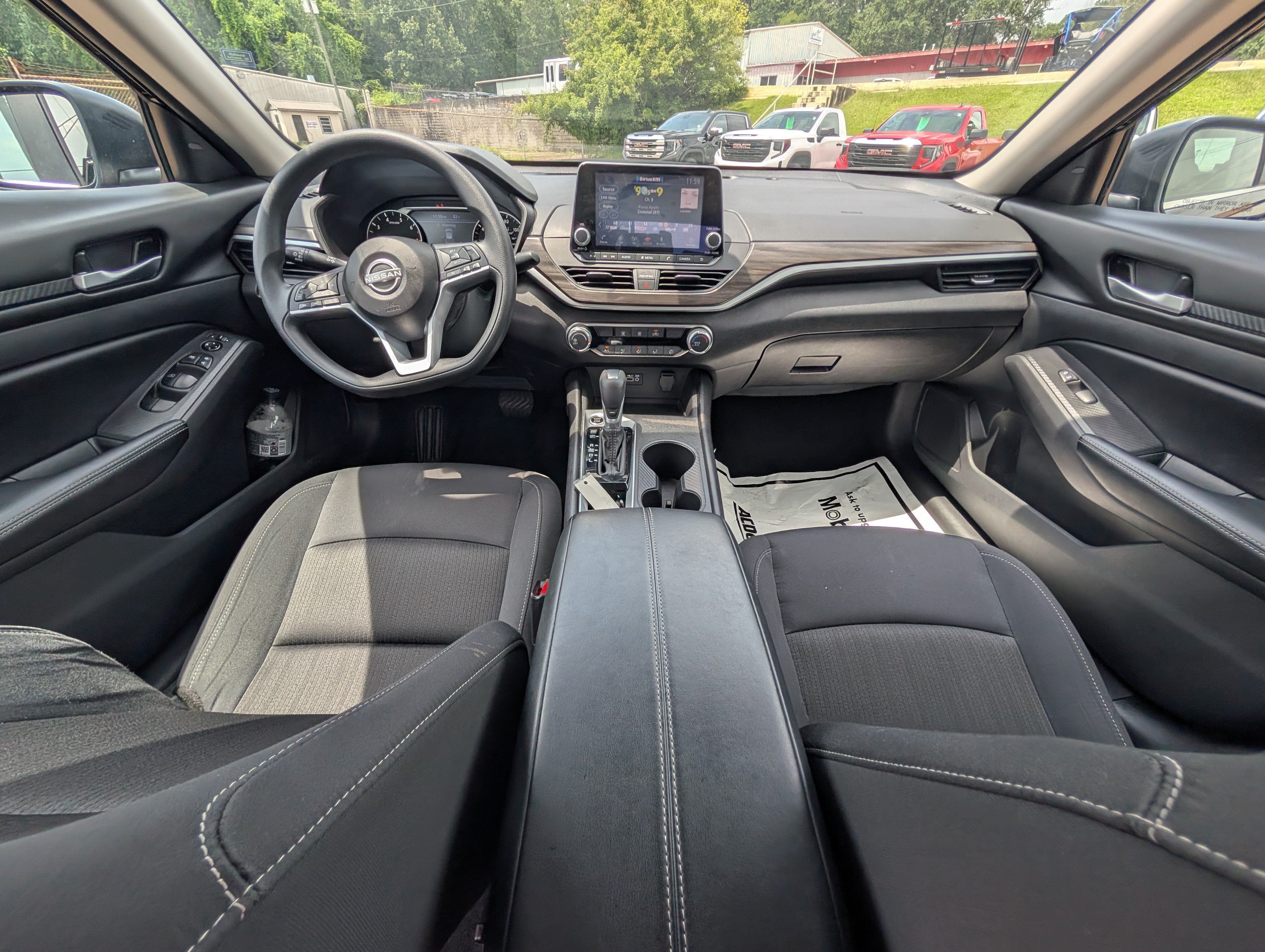 2025 Nissan Altima SV