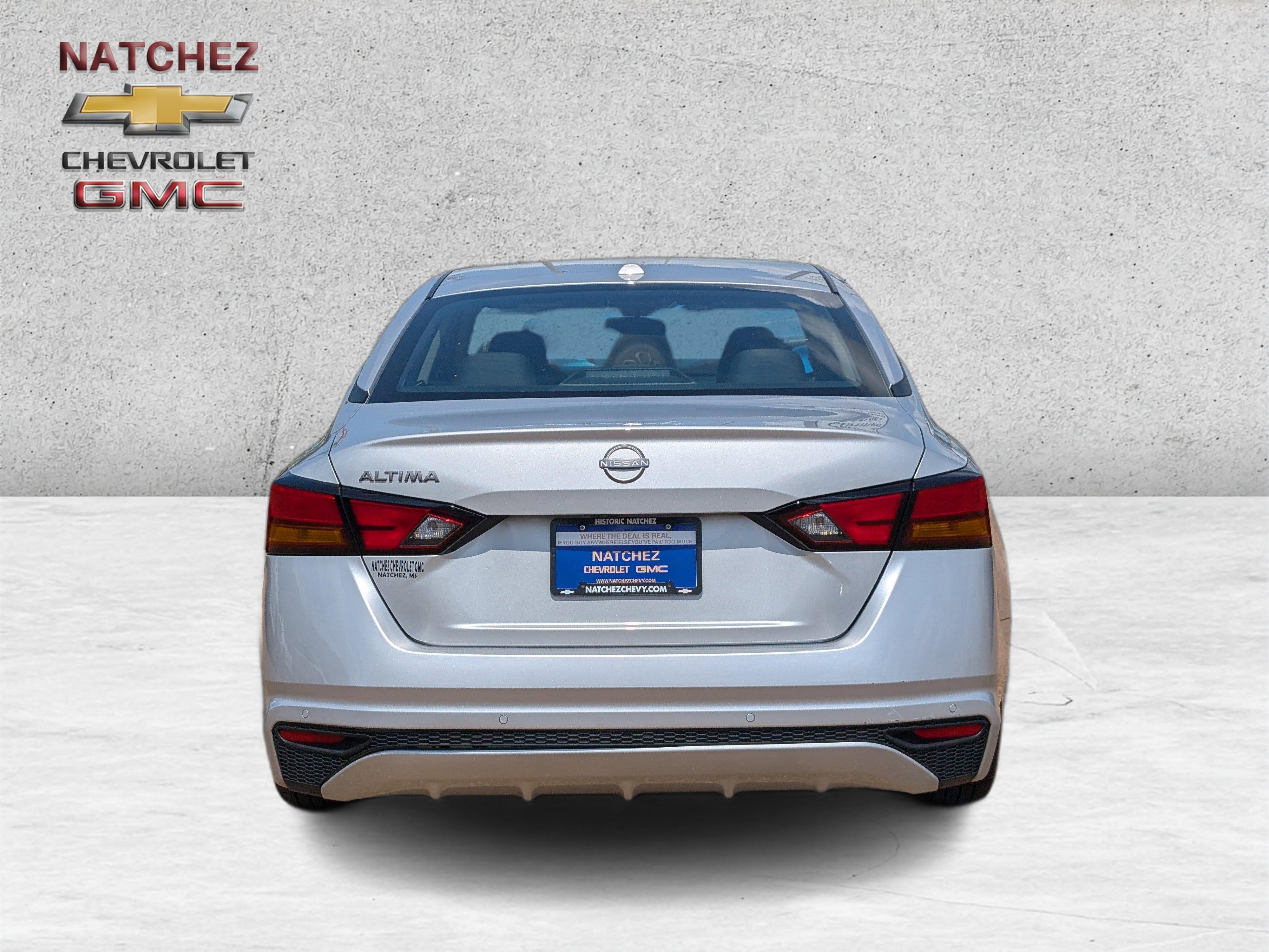 2025 Nissan Altima SV