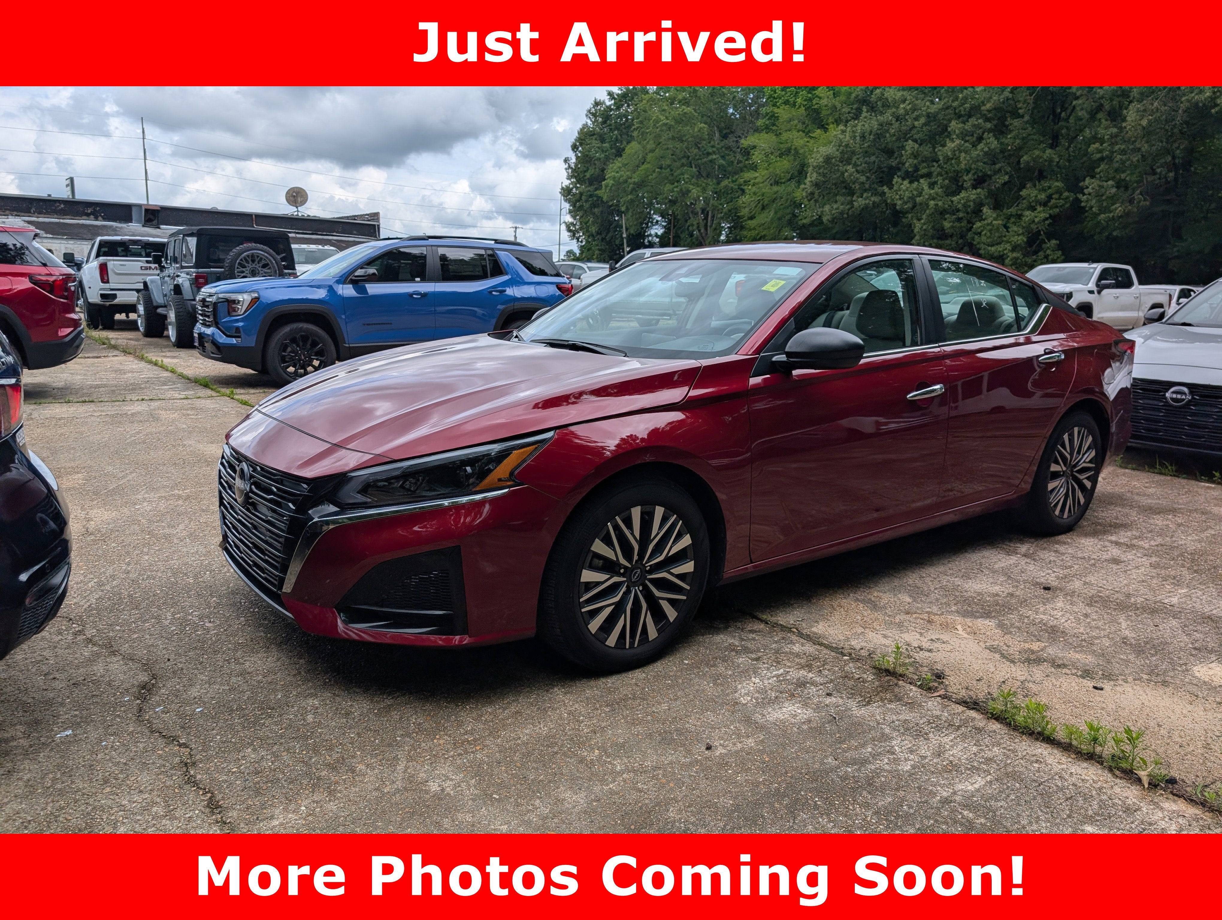2025 Nissan Altima SV